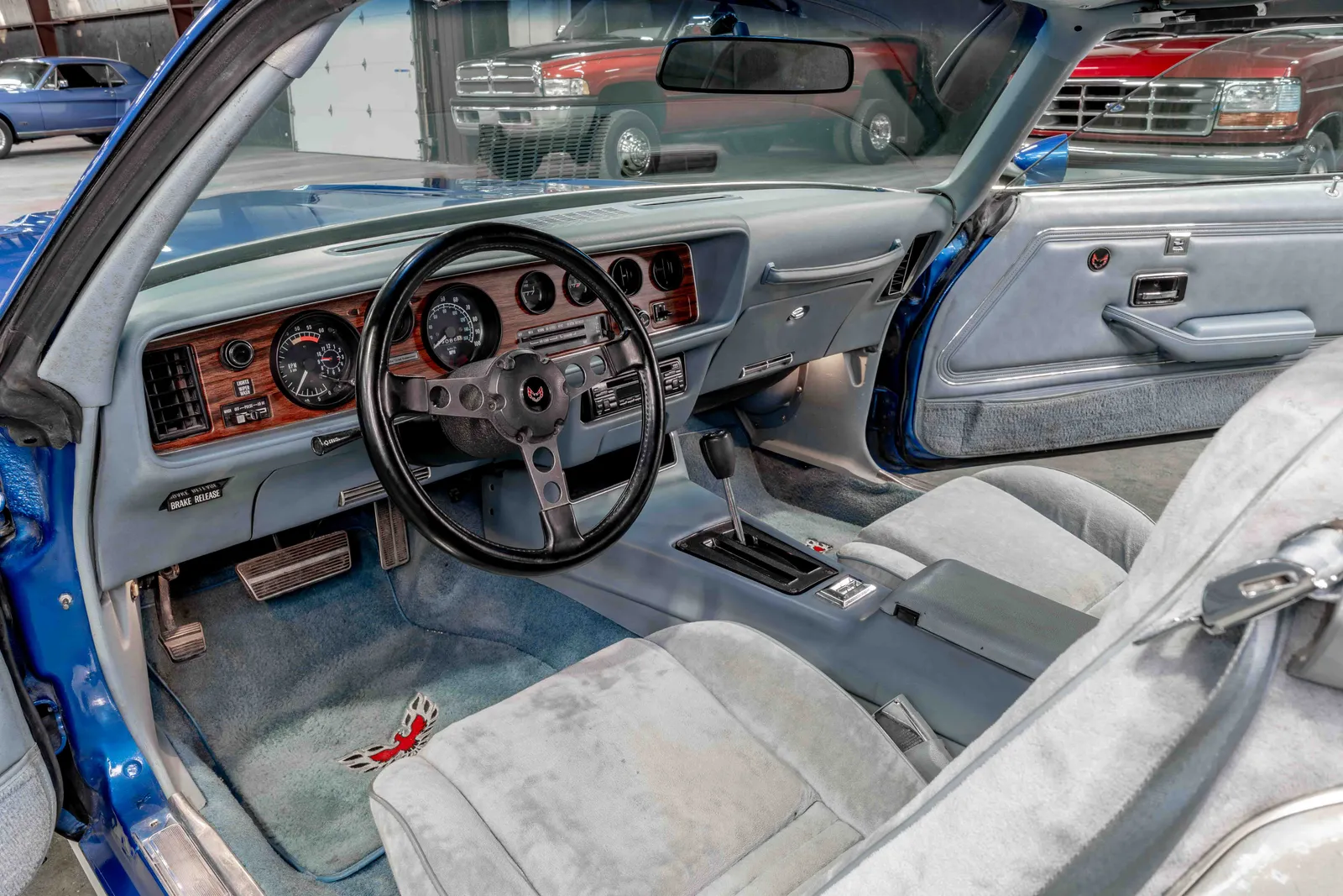 1978-Pontiac-Formula-Glacier Blue-177943--46.jpg